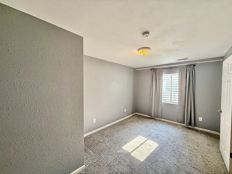 8306 Tibbs Rd — Photo 22