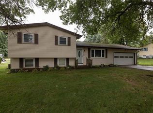 3167 Forestview St NE, Canton, OH