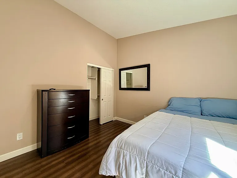 8565 Hogan Falls Cir — Photo 16
