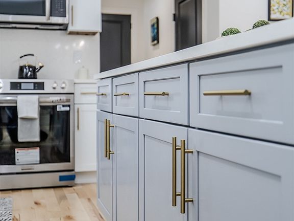 5th image of 6 Winslow Rd