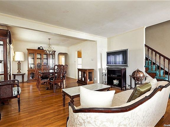 5th image of 118-20 233rd St