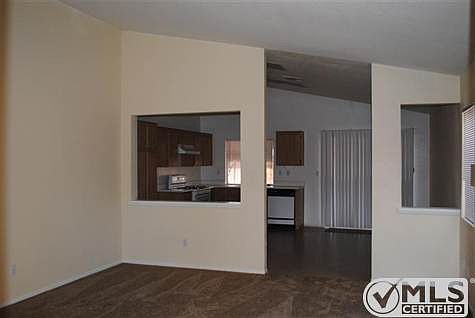 5th image of 13652 Monterey Ct