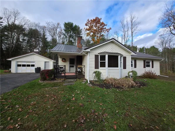 927 Breesport N Chemung Rd, Lowman, NY 14861
