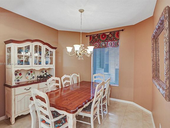 5th image of 7679 NW 71st Way