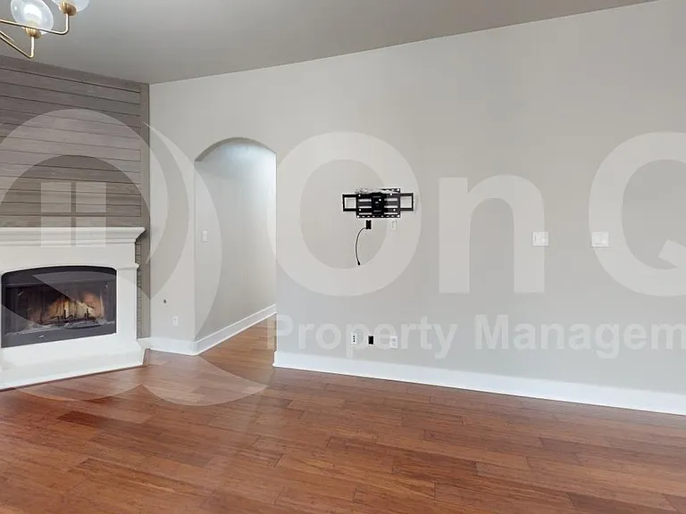 2801 Coyote Trl — Photo 6