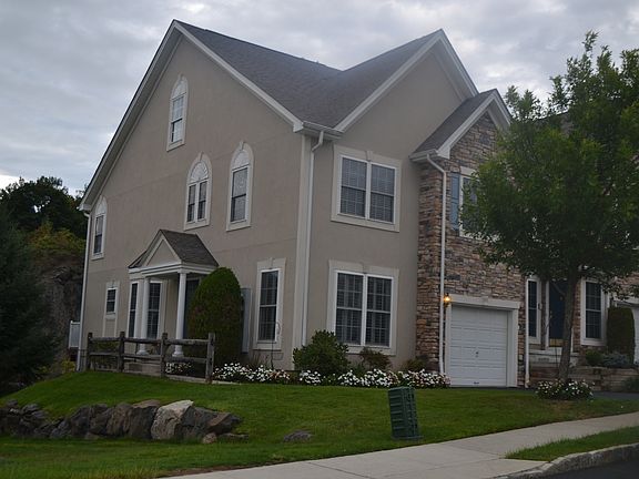 2nd image of 81 Spruce Ln