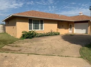 904 Charles St, Ellsworth, KS 67439