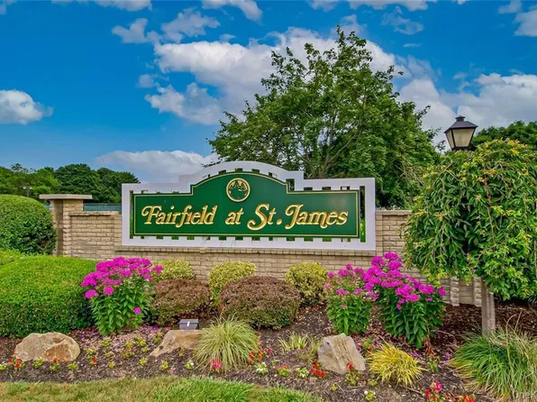 705 Cabot Court W, Saint James, NY 11780