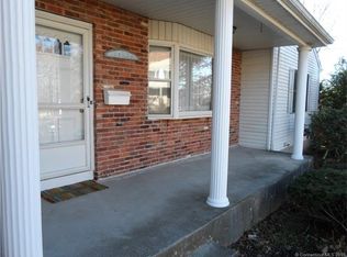 435 Como Ave, Waterbury, CT 06708