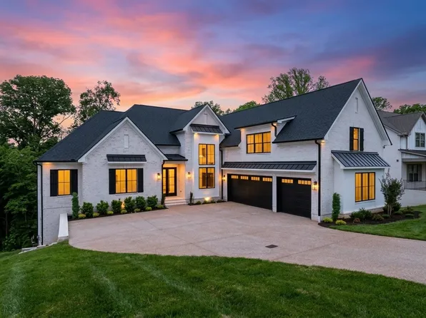 342 Raintree Dr, Hendersonville, TN 37075