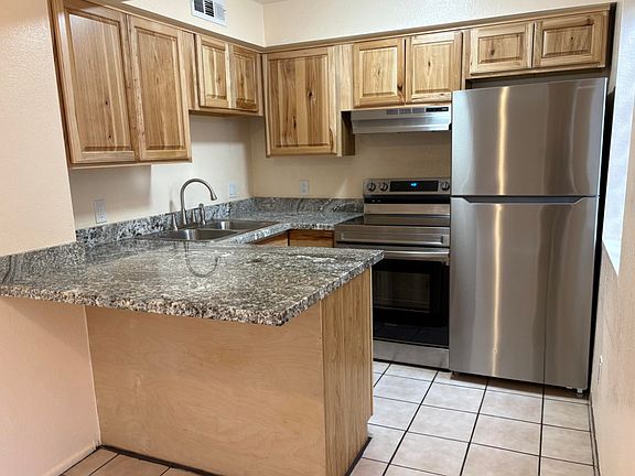 2nd image of 323 E Alturas St #317
