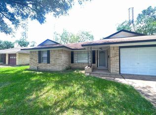 3035 Guese Rd, Houston, TX 77018