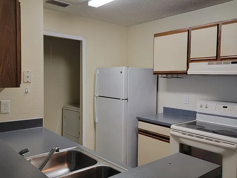 2031 Cascades Blvd #2-308 — Photo 12