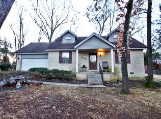 316 Hickory Dr, Tahlequah, OK 74464