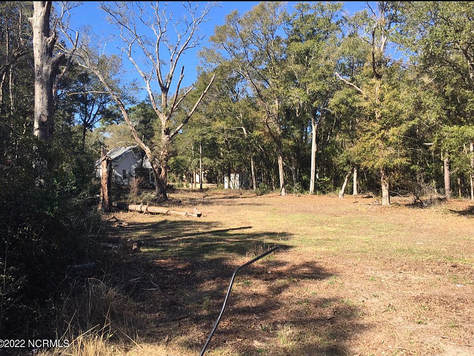 1st image of 709 N Burrington Avenue