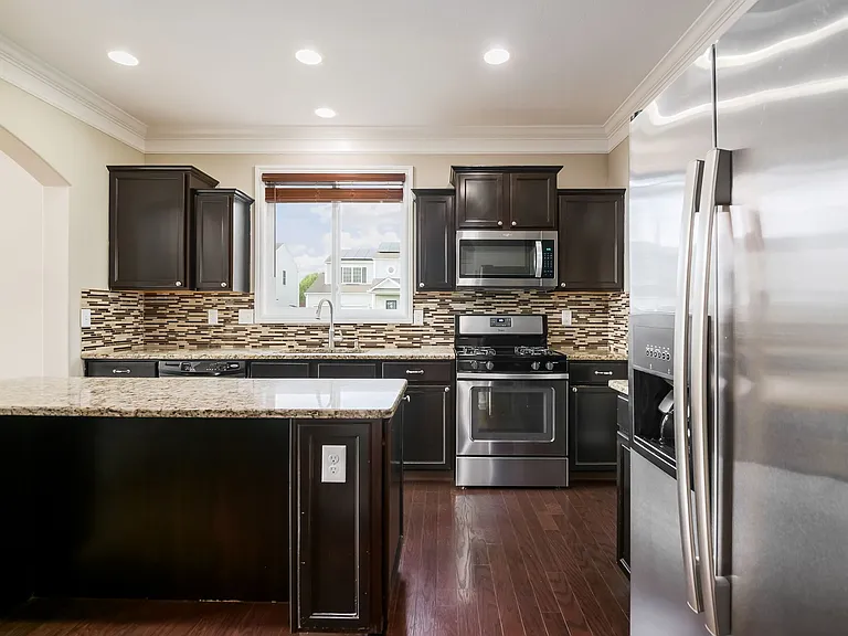 8865 Sweetshade Dr — Photo 14