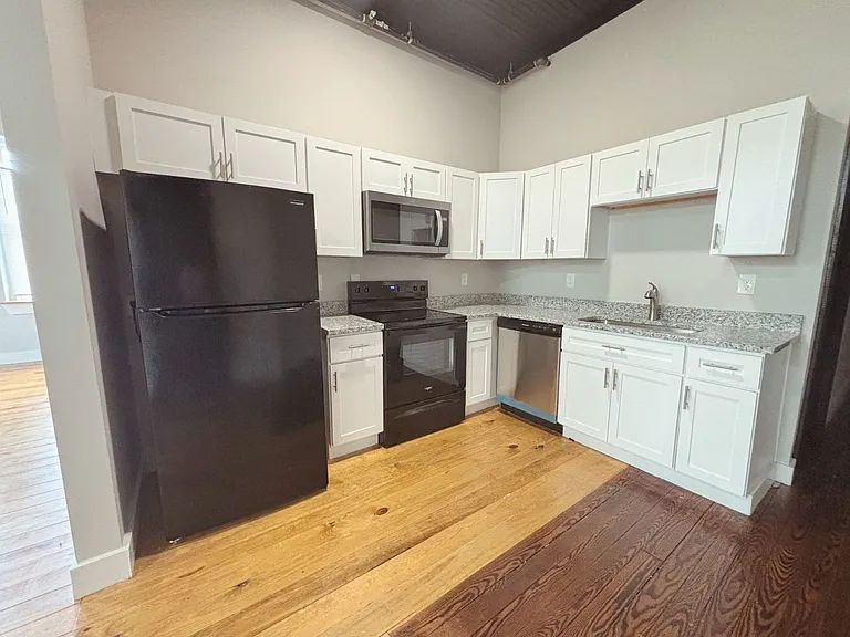 202 S Main St #214 — Photo 6