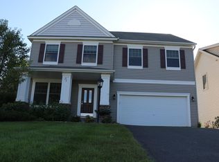 14 Friendskeep Grn, Hudson, WI 54016