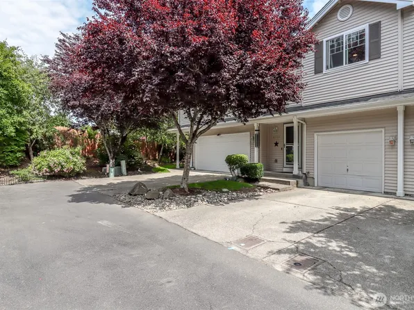 6530 Newaukum Place NE, Bremerton, WA 98311