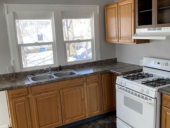 2nd image of 3729 Wilmington Ave NW
