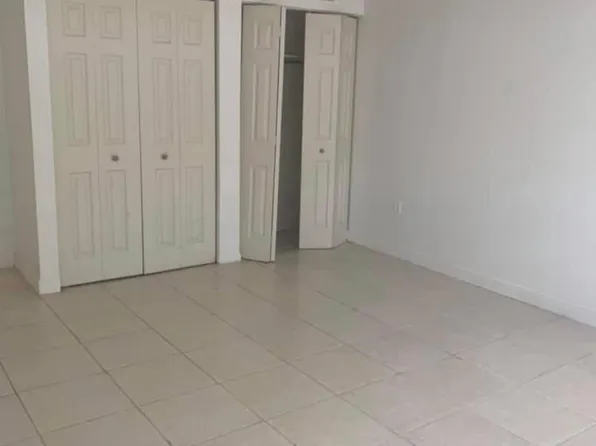 (undisclosed Address), Hialeah, FL 33015