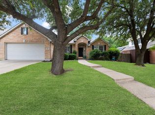 5709 Freedom Ln, Rowlett, TX 75089