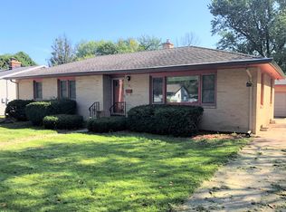 525 Charles Ln, Madison, WI 53711