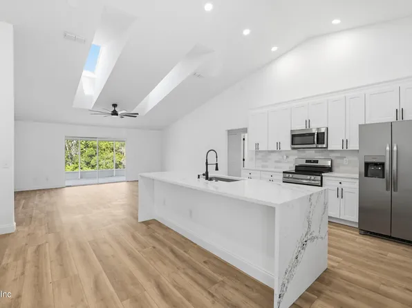 2109 HOVINGTON Circle W, Jacksonville, FL 32246