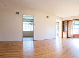 3542 California Ave, Long Beach, CA 90807