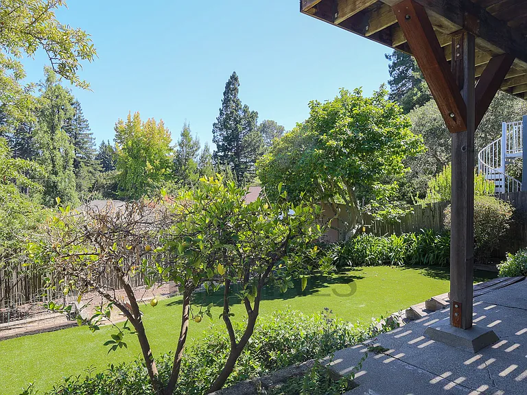 5555 Harbord Dr — Photo 46