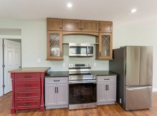 59 Fairlawn Ave FLOOR 1, Woonsocket, RI 02895