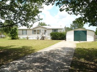 102 Hedgerow Ct, Kathleen, GA 31047