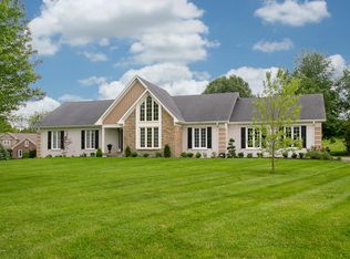 4000 Centerwood Dr, Crestwood, KY 40014