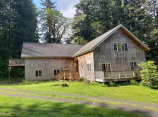 81297 Layton Rd, Seaside, OR 97138