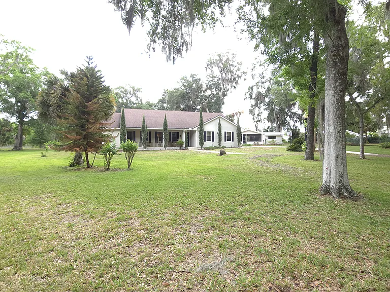 3834 Best Rd — Photo 6