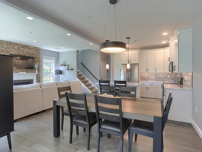 872 Whitetail Dr — Photo 14