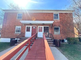 6824 140th St #A, Flushing, NY 11367