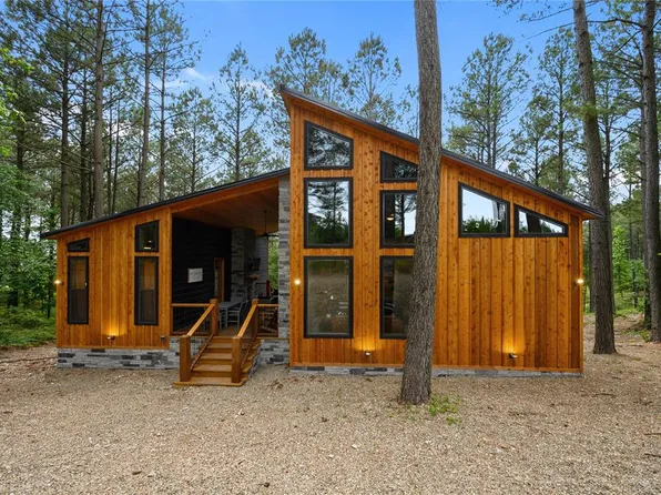 17 Crooked Cedar Trl, Broken Bow, OK 74728