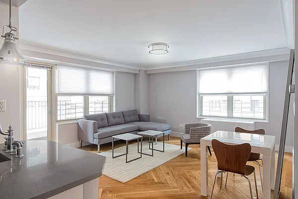 Rented by Stellar Management | media 5