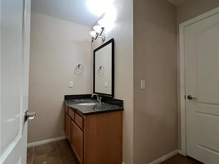 9325 W Desert Inn Rd #206 — Photo 19