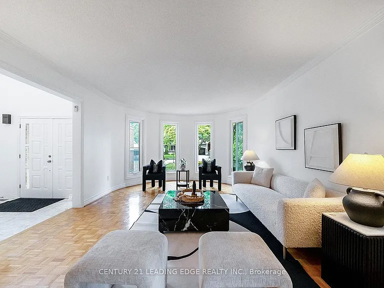310 Holmes Ave — Photo 4