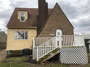 305 Cypress St, Homestead, PA 15120