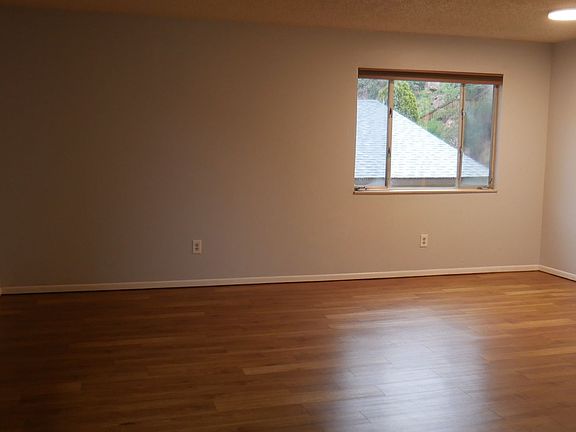 2nd image of 132 El Paso Blvd APT F