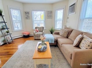 54 Montrose St #2, Somerville, MA 02143