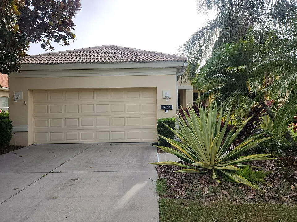 6642 Tailfeather Way
