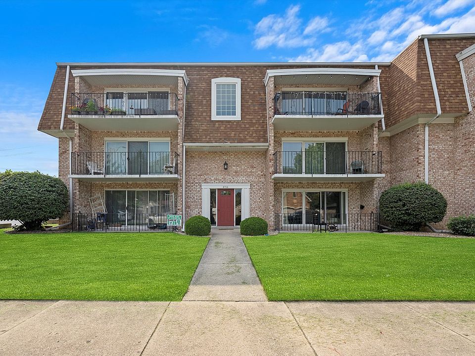 1st image of 8716 Mobile Ave #2d
