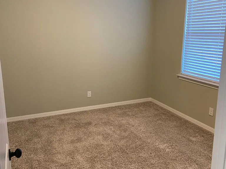 Upstairs bedroom 1