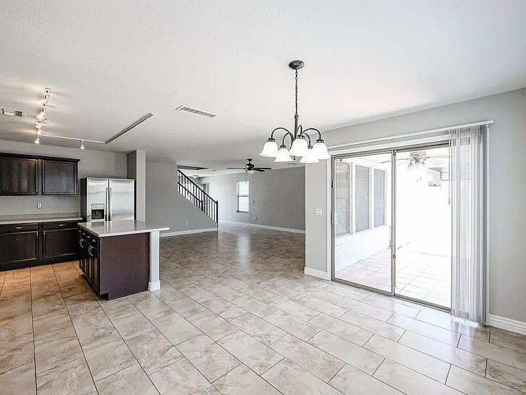 3385 E Longhorn Dr — Photo 35
