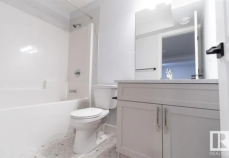 32 Rosewood Way #BASEMENT — Photo 3