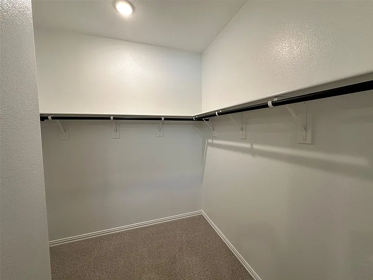 501 Dorothy Dr — Photo 8